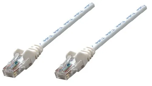 Intellinet 320719 25 Ft White Cat5e Snagless Patch Cable