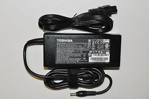 PA5181U-1ACA | Toshiba 120W Universal AC Adapter for Laptops