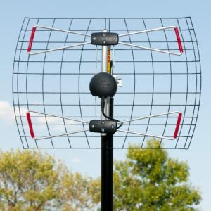 Antennas DB2-E (r) Db2-e  Multidirectional Bowtie Uhf Dtv Antenna