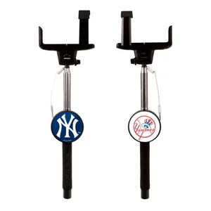 MLB-SLFS-NYY | Mizco New York Yankees Team Spirit Selfie