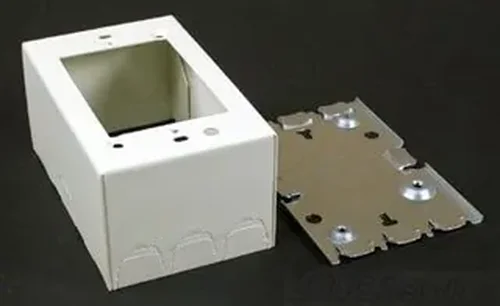 16175 | C2g Wiremold Three-Gang Extra Deep Switch Box