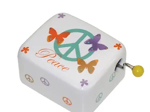 HG737 | Bulk Buys Hand Crank Musical Box with Peaceful