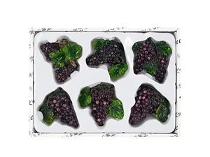 Bulk Buys Hand Painted Decorative Grapes Magnet Set - 6