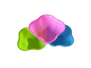 UU129 | Bulk Buys Colorful Scalloped Plastic Bowls for
