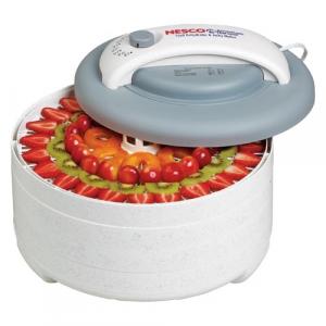 The FD-61WHC Nesco 500 W Dehydrator Kit