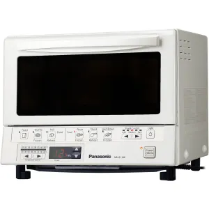 Panasonic RA42677 1,300-watt Flashxpress Toaster Oven Pannbg110pw