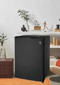 Curtis RFR283-BLACK 26 Cu Ft Fridge Black