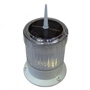 Dock CW43423 Solar Piling Cap Light