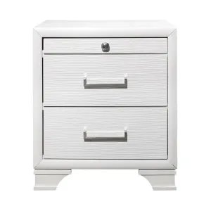 Homeroots.co 384057 White Nightstand With 3 Drawers