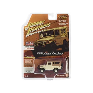 JLCP7316 | Johnny Lightning 1980 Toyota Land Cruiser Dune