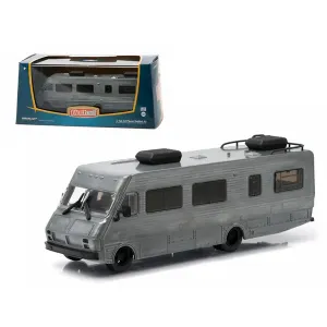 Greenlight 29821 First Cut 1986 Fleetwood Bounder Rv 164 Diecast Model