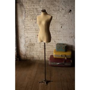 Kalalou CLL2368 Floor Mannequin 11 X 14 X 66t