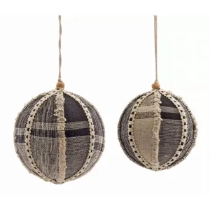 81024DS | Melrose International Set of 4 Decorative Holiday