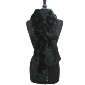 In HX209 Faux Fur Scarf Black