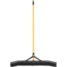 Rubbermaid RCP 2018728CT Commercial Maximizer Pushcenter 36 Broom - Po