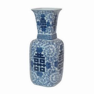 Plutus PBTH94215 Elegant Blue And White Porcelain Vase By