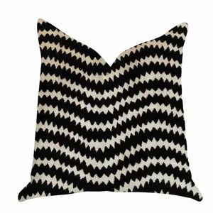 PBRA1377-2020-DP | Plutus Brands Jagged Fringe Luxury Throw