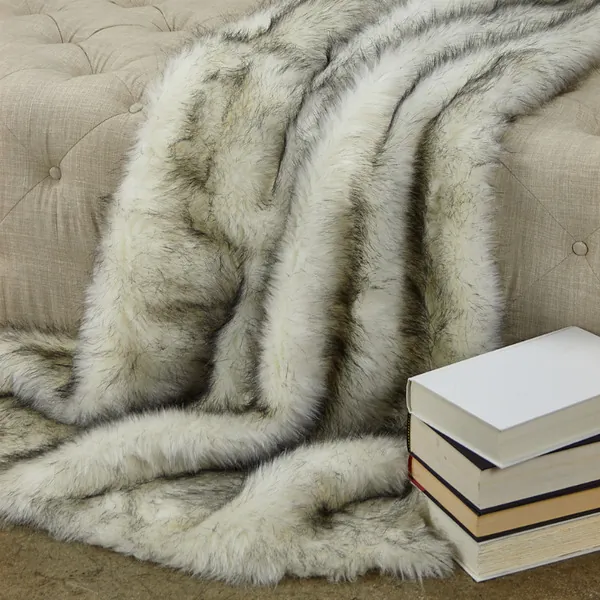 Plutus PBEZ1777-7090-TC Plutus Polar Bear Faux Fur Luxury Throw