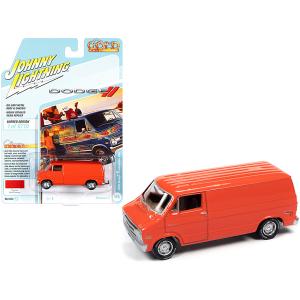 Johnny JLCG026-JLSP167A 1976 Dodge Tradesman Van Custom Red-orange Cla