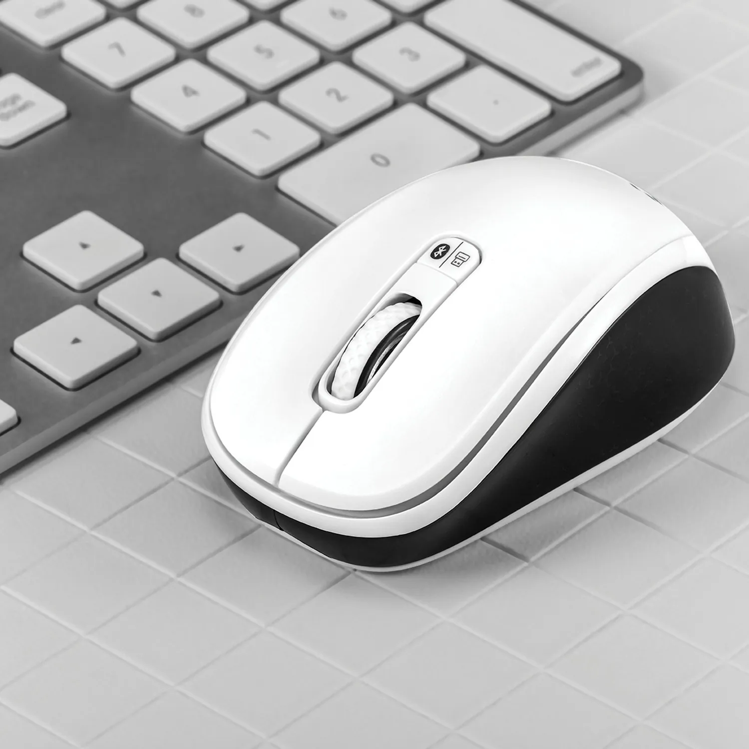 Manhattan 179645 Dual-mode Bluetooth Mouse With Ergonomic Design