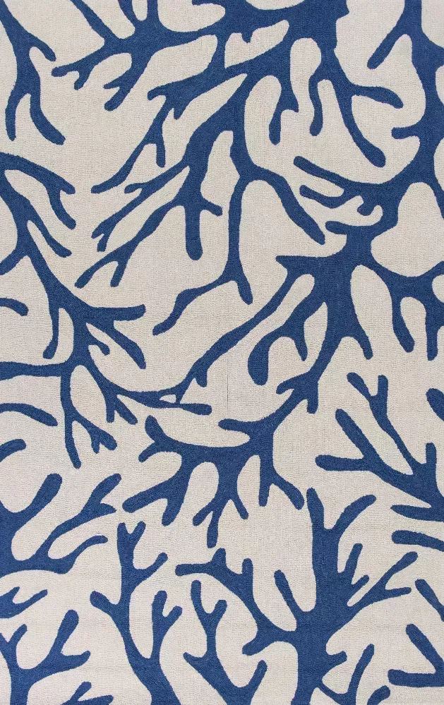 Homeroots.co 352612 5' X 7' 6 Polyester Ivory Or Blue Area Rug