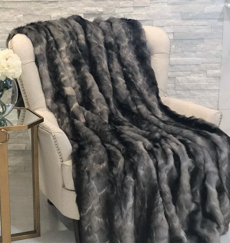 Plutus PBSF1419-80x110T Plutus Brandy Grey Faux Fox Luxury Throw