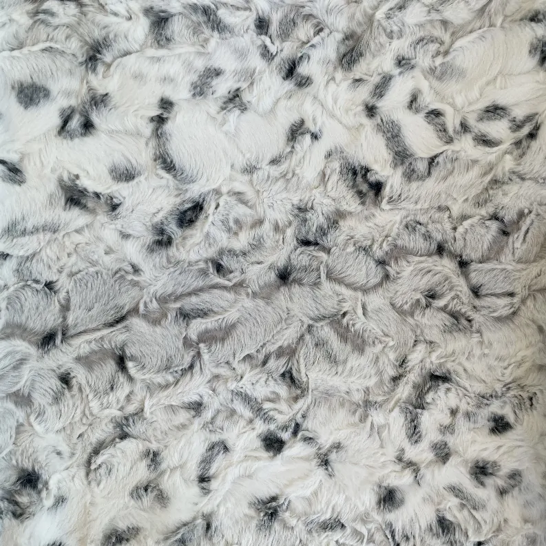 Plutus PBSF1525-80x110T Plutus Alloy Snowy Owl Faux Fur Luxury Throw B