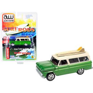 Autoworld CP7831 1965 Chevrolet Suburban Green Metallic And Cream With