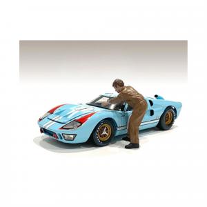 American 76287 Race Day 1 Figurine V For 118 Scale Models By