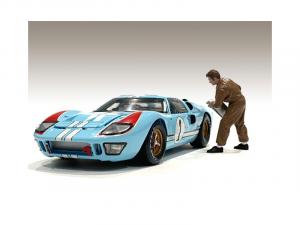 American 76288 Race Day 1 Figurine Vi For 118 Scale Models By