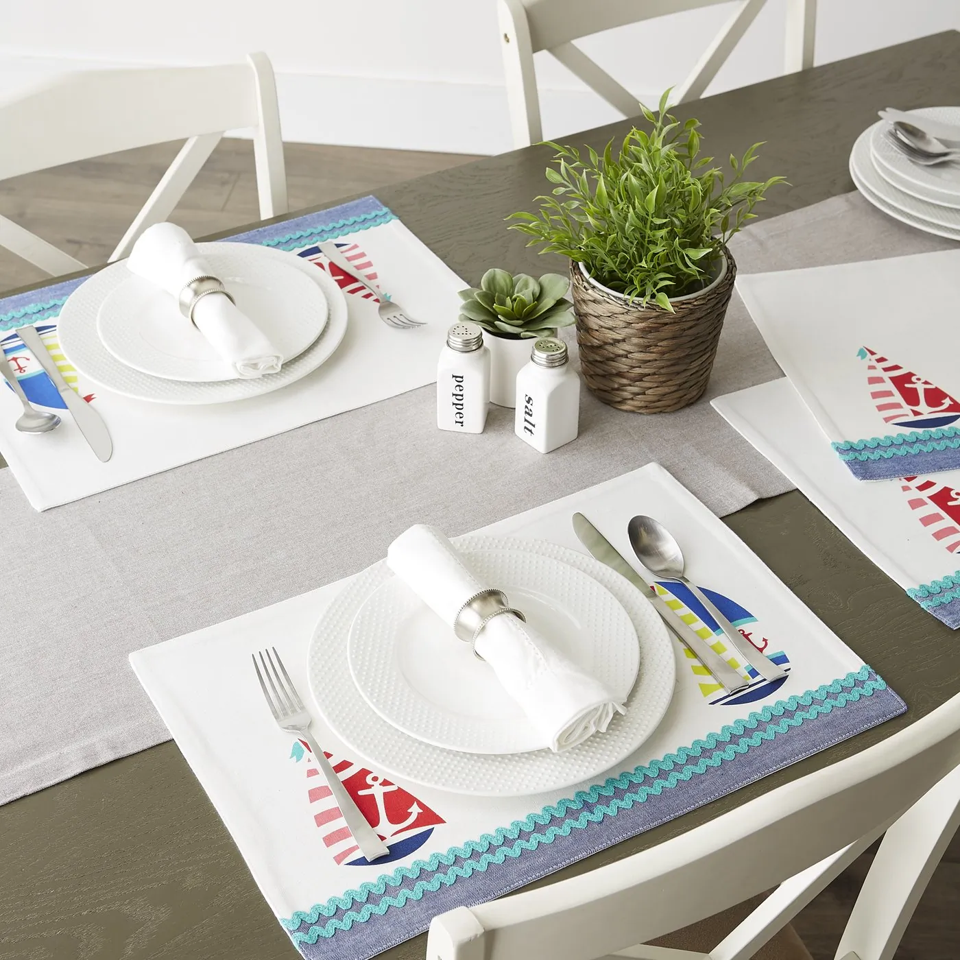 Dii CAMZ10815S Set Of 6 Fabric Placemats - Sailboats