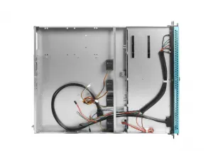 Istar U-140SS 6g 1u 4bay Chassis And Fans