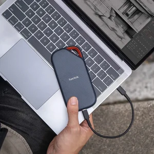 SDSSDE82-4T00-G25 | Western Digital SanDisk Extreme Pro